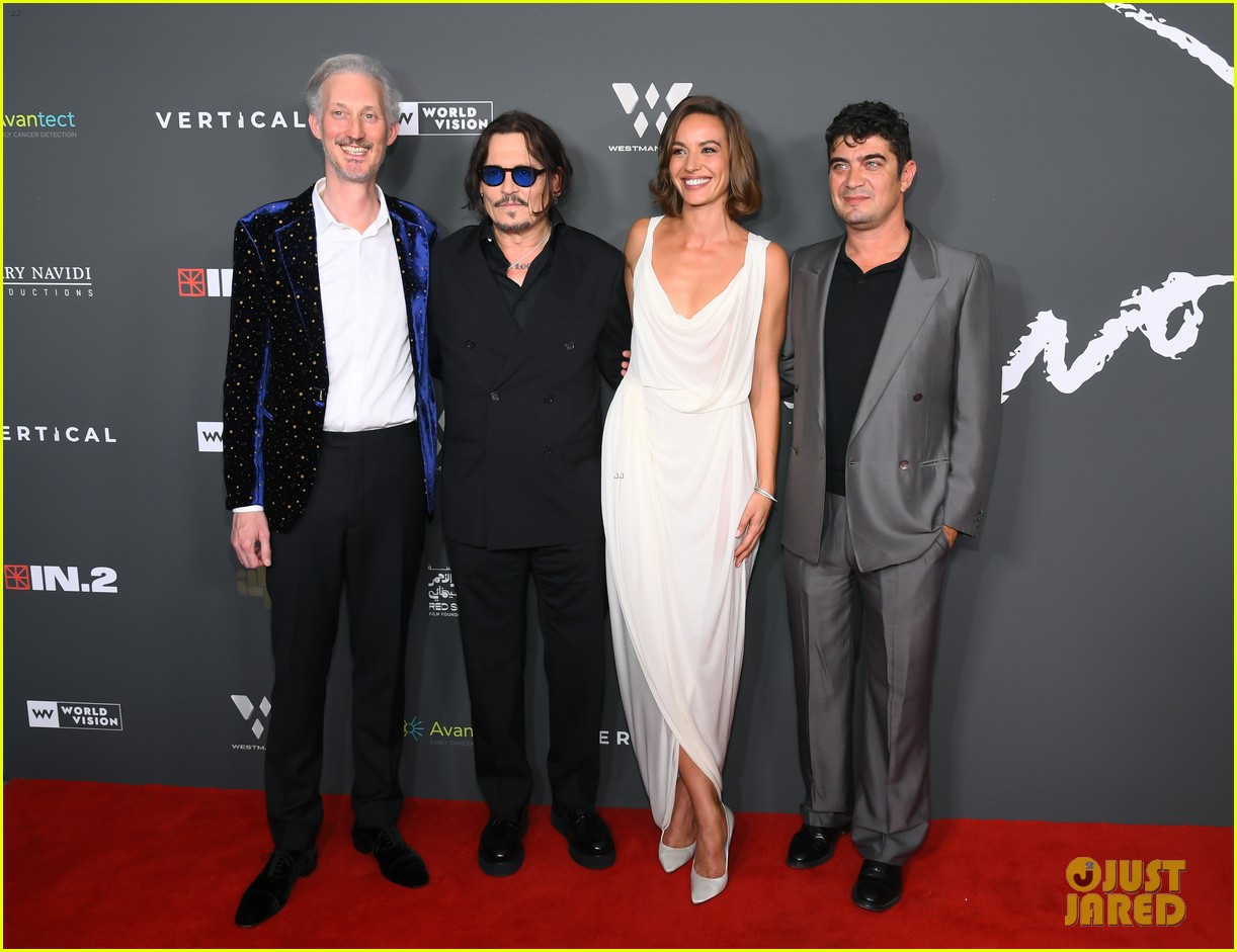 Johnny Depp & Al Pacino Buddy Up at 'Modi, Three Days on the Wings of Madness' Premiere in Beverly Hills: Photo 5232737 | Al Pacino, Antonia Desplat, Bruno Gouery, Johnny Depp, Riccardo