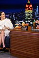 zoey deutch on fallon 03