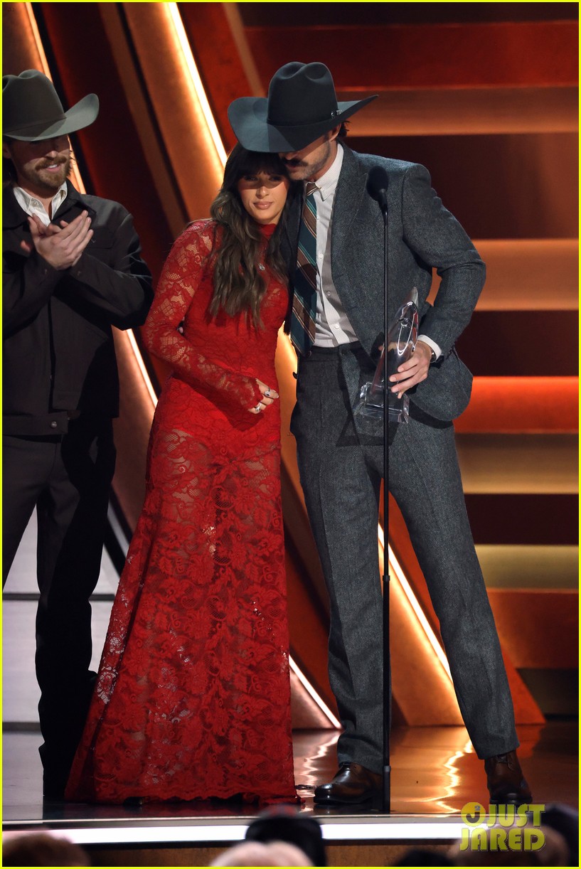 ella langley riley green win at cma awards 035242885