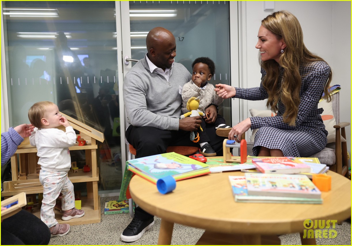 Kate Middleton Visits Children's Mental Health Charity in London Photo