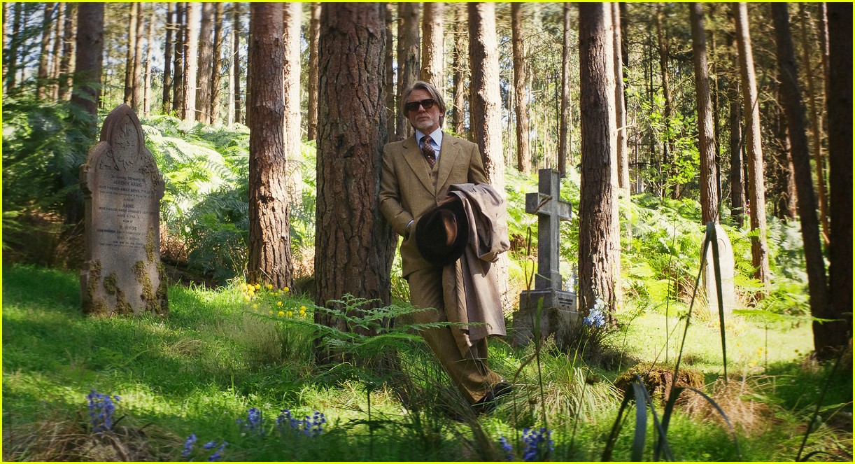 'Wake Up Dead Man A Knives Out Mystery' Trailer Teases the Franchise's