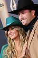 lainey wilson couples up with fiance devlin hodges at cma awards 2025 01
