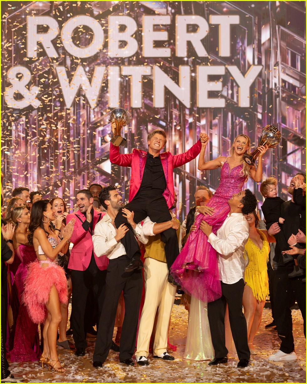 Robert Irwin Gushes Over Pro Partner Witney Carson After 'DWTS' Season ...