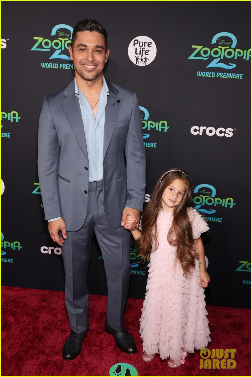 wilmer valderrama zootopia carpet 015238747