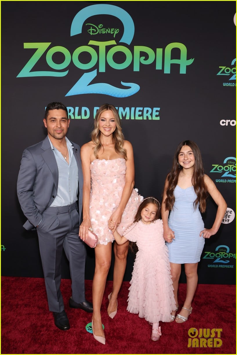 wilmer valderrama zootopia carpet 055238751