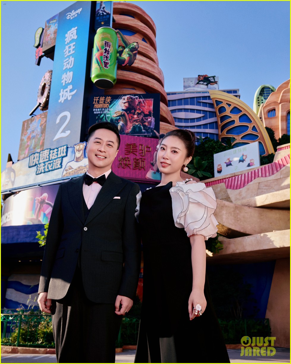 Ginnifer Goodwin Ke Huy Quan Bring Zootopia 2 In Shanghai Photo