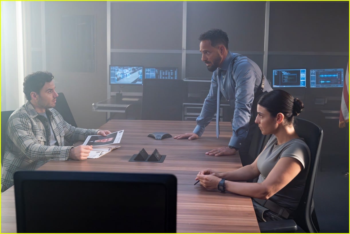 hunting party season 2 055252288