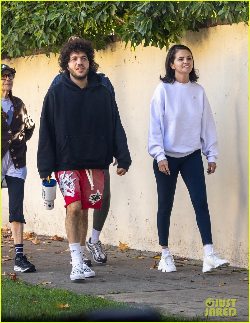 Selena Gomez & Husband Benny Blanco Kick Off Week with a Family Stroll