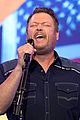 blake shelton 01