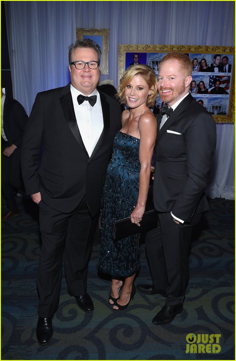 Jesse Tyler Ferguson & Eric Stonestreet Recall Core 'Modern Family ...