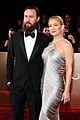 kate hudson at golden globes with danny fujikawa 02