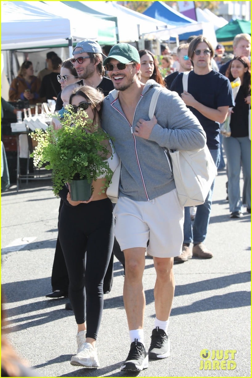 Gleb Savchenko Packs On PDA With Mystery Woman During Farmers Market Weekend Outing : Photo 5267483 | Gleb Savchenko Photos