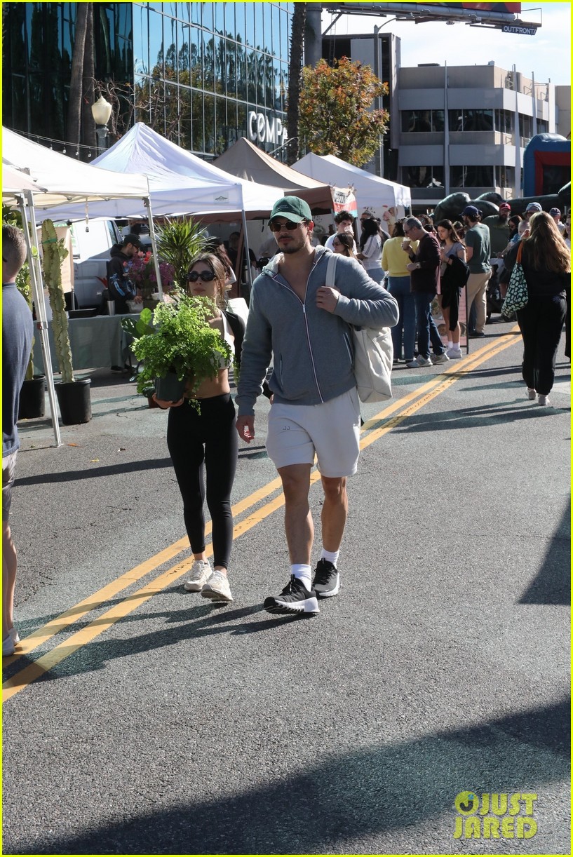 Gleb Savchenko Packs On PDA With Mystery Woman During Farmers Market Weekend Outing : Photo 5267506 | Gleb Savchenko Photos