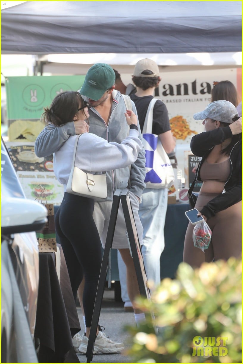 Gleb Savchenko Packs On PDA With Mystery Woman During Farmers Market Weekend Outing : Photo 5267528 | Gleb Savchenko Photos