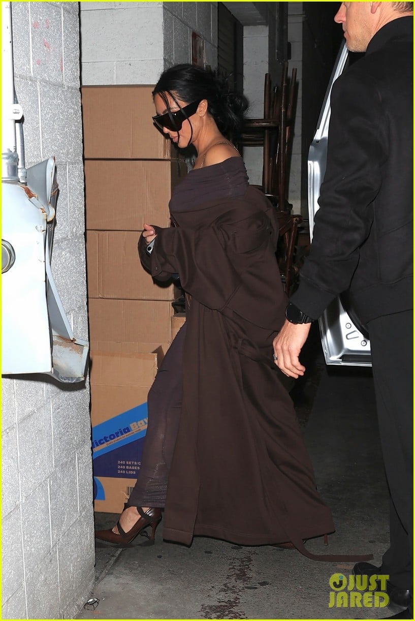 kim kardashian the fifth wheel co stars grab dinner 735266747
