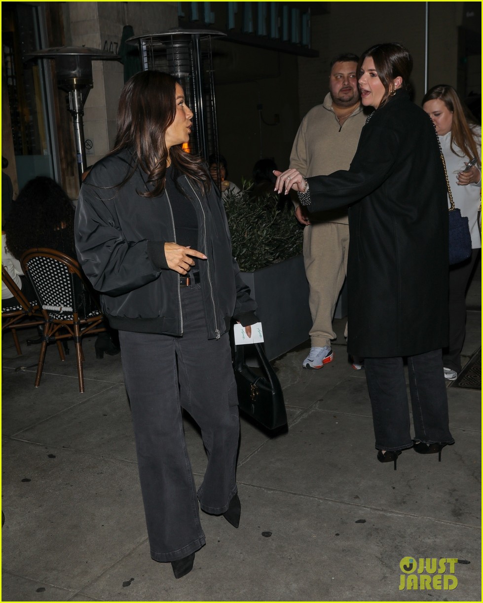 kim kardashian the fifth wheel co stars grab dinner 765266750