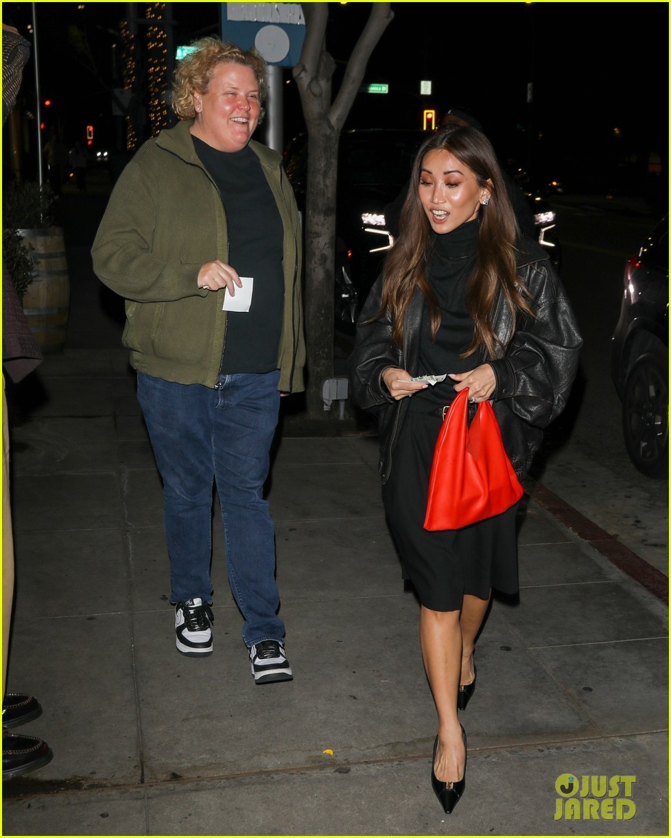 kim kardashian the fifth wheel co stars grab dinner 825266756