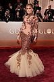 jennifer lopez golden globes 2026 red carpet 04
