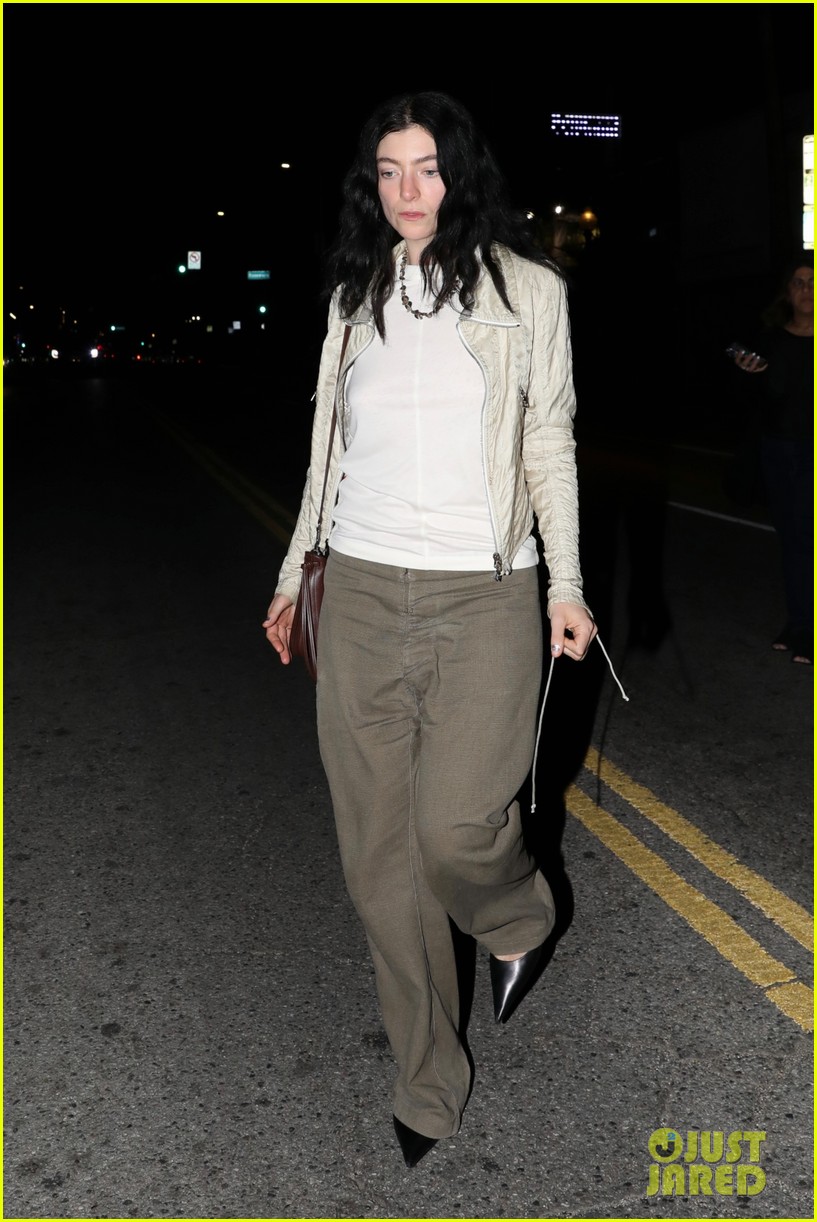 Lorde & Rumored Boyfriend Jim-E Stack Exit Charli xcx's 'The Moment ...