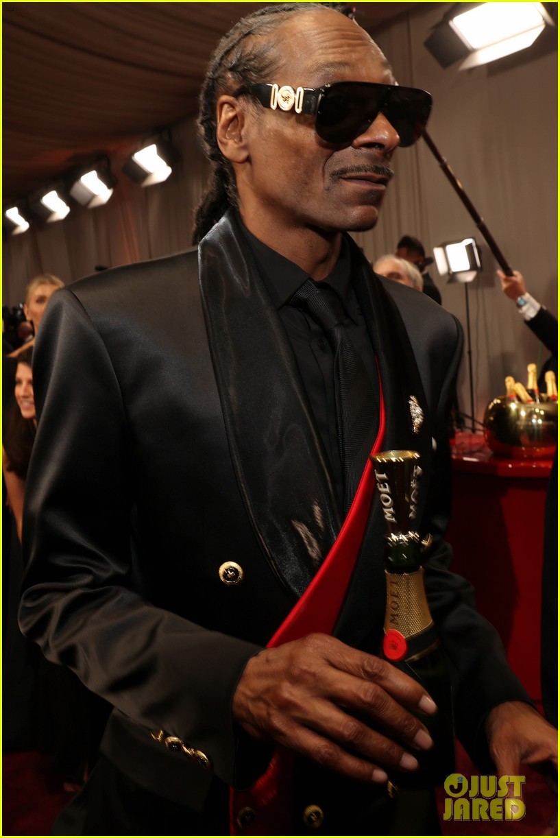 What Did Snoop Dogg Say That Got Bleeped Out at Golden Globes 2026