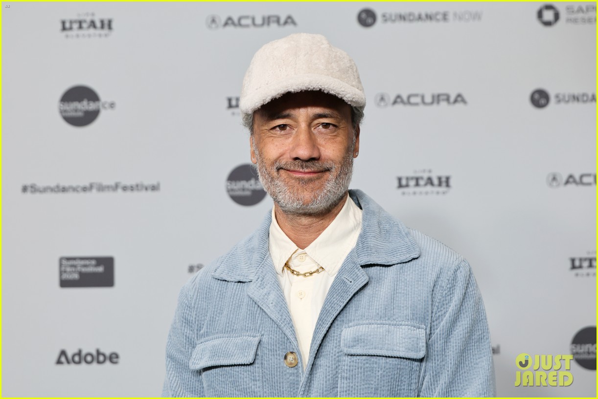 Taika Waititi Gives Update On His 'Star Wars' Movie, Teases Script He ...