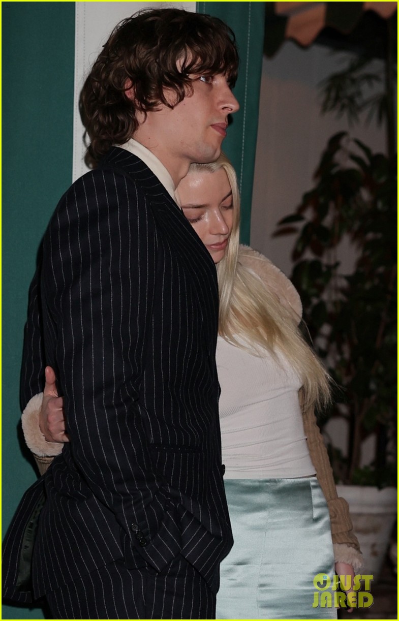 anya taylor joy 025285740