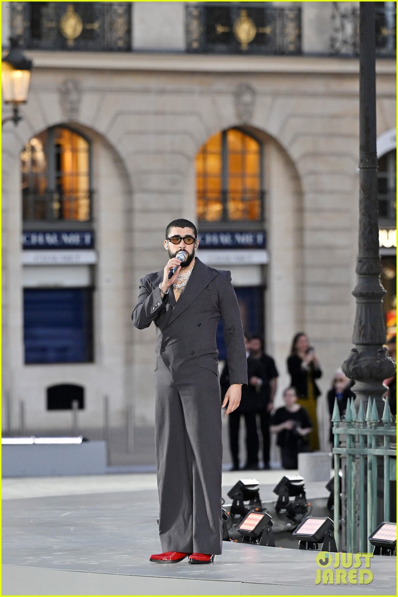 Who Will Join Bad Bunny At The 2026 Super Bowl Halftime Show Guests Bad Bunny 04 