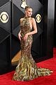 kelsea ballerini lainey wilson at grammys 05
