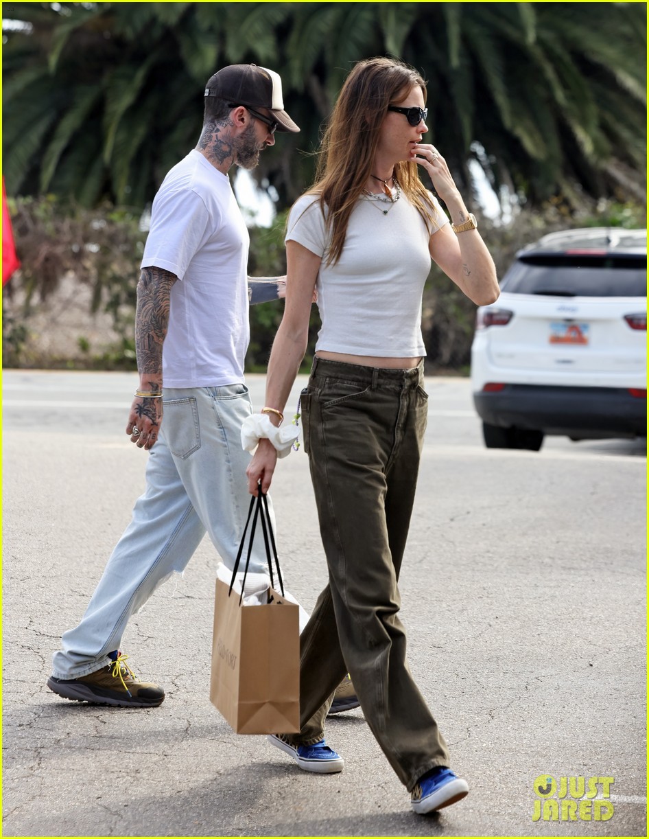 adam levine casual outing with behati prinsloo 165285778
