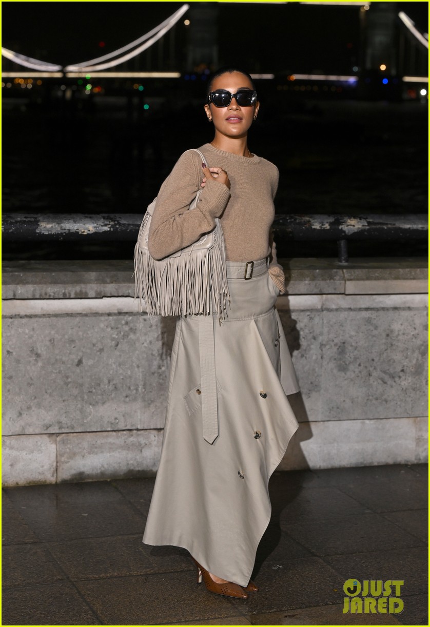 burberry fashion show london 035285213