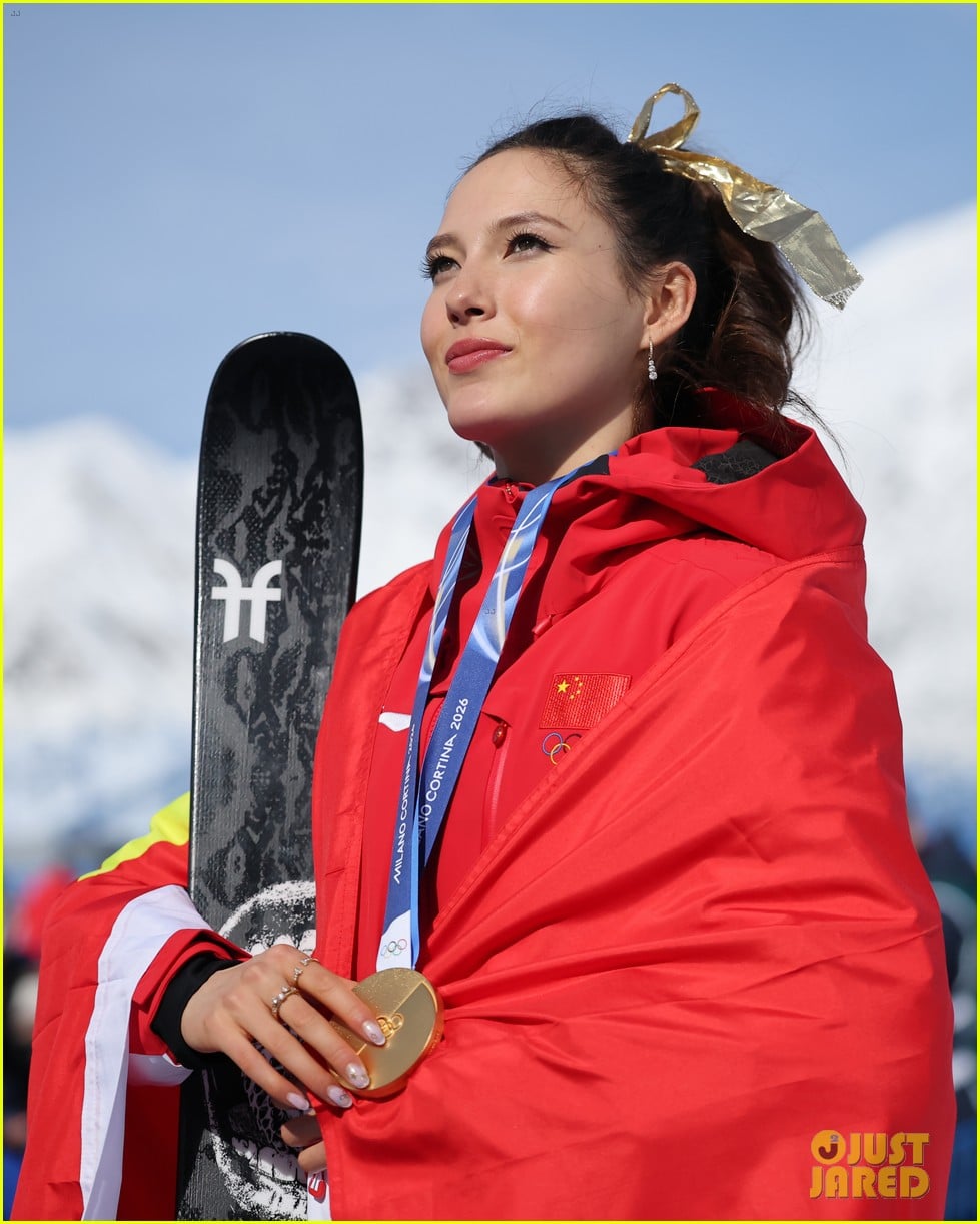 eileen gu reveals grandmother passed away after winning gold at olympics 045284679