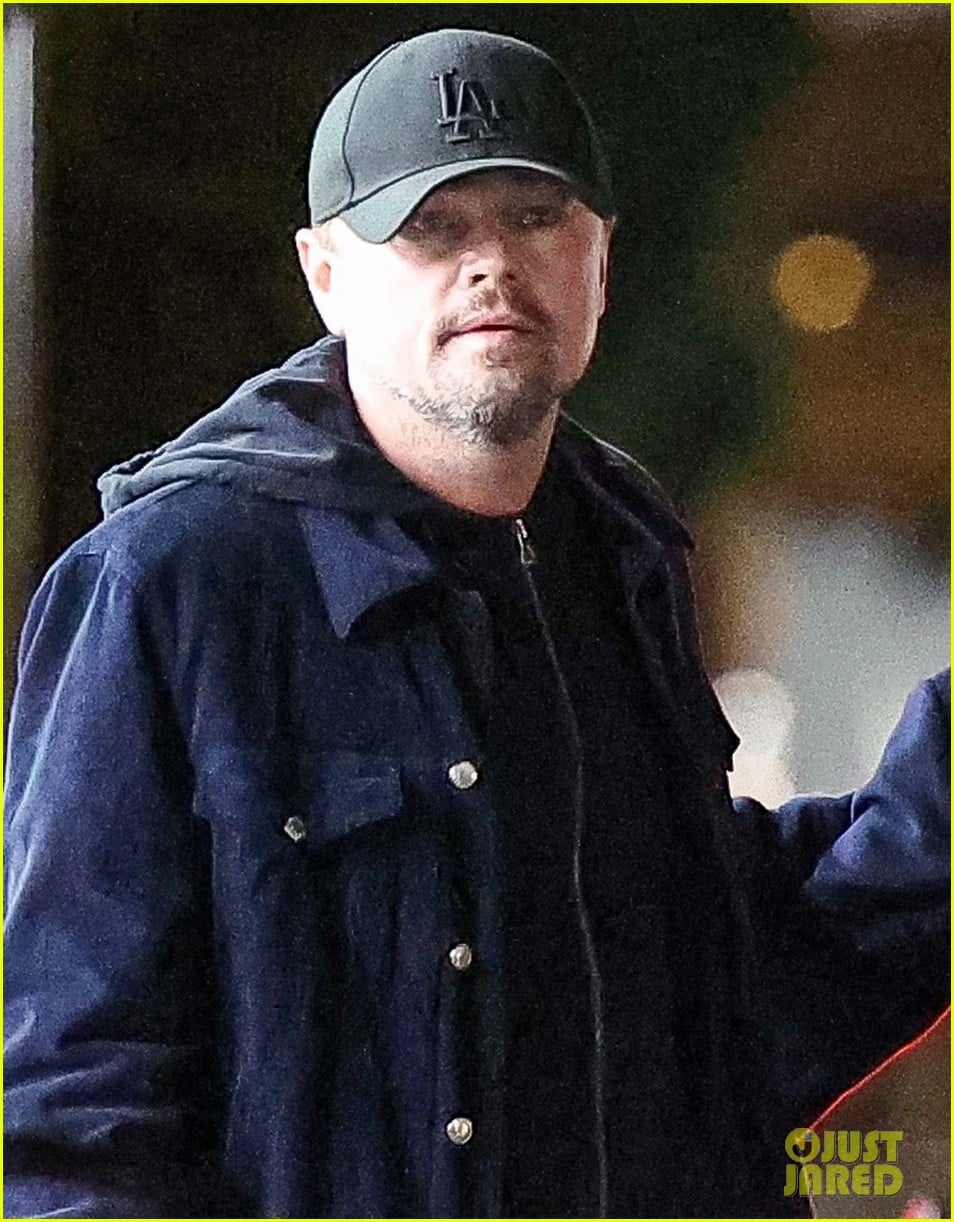 leonardo dicaprio steps out for dinner with dad george 025282900