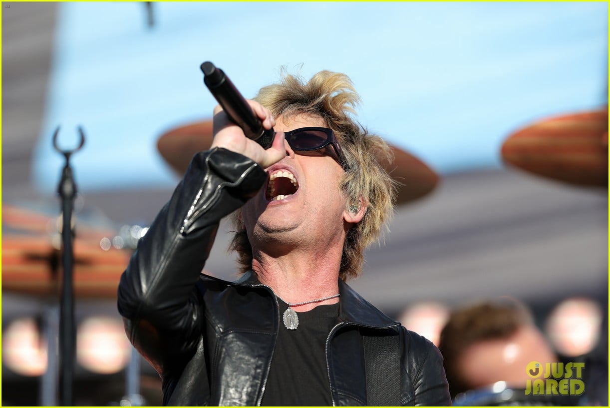 Green Day At Super Bowl 2026 Band Performs Greatest Hits Medley During Green Day Super Bowl Performance 13 