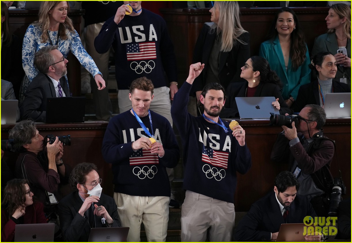 donald trump praises us mens hockey team at state of the union 115285839