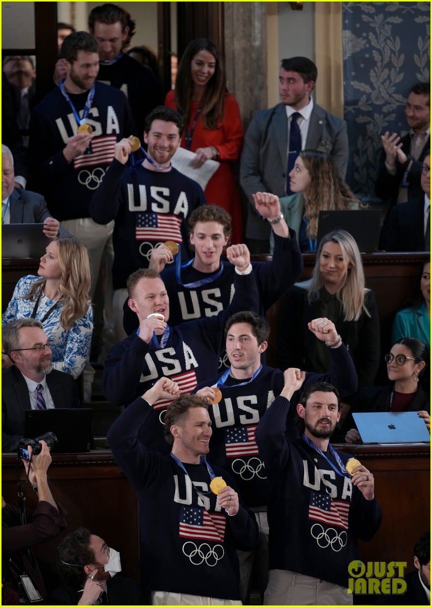 donald trump praises us mens hockey team at state of the union 135285841