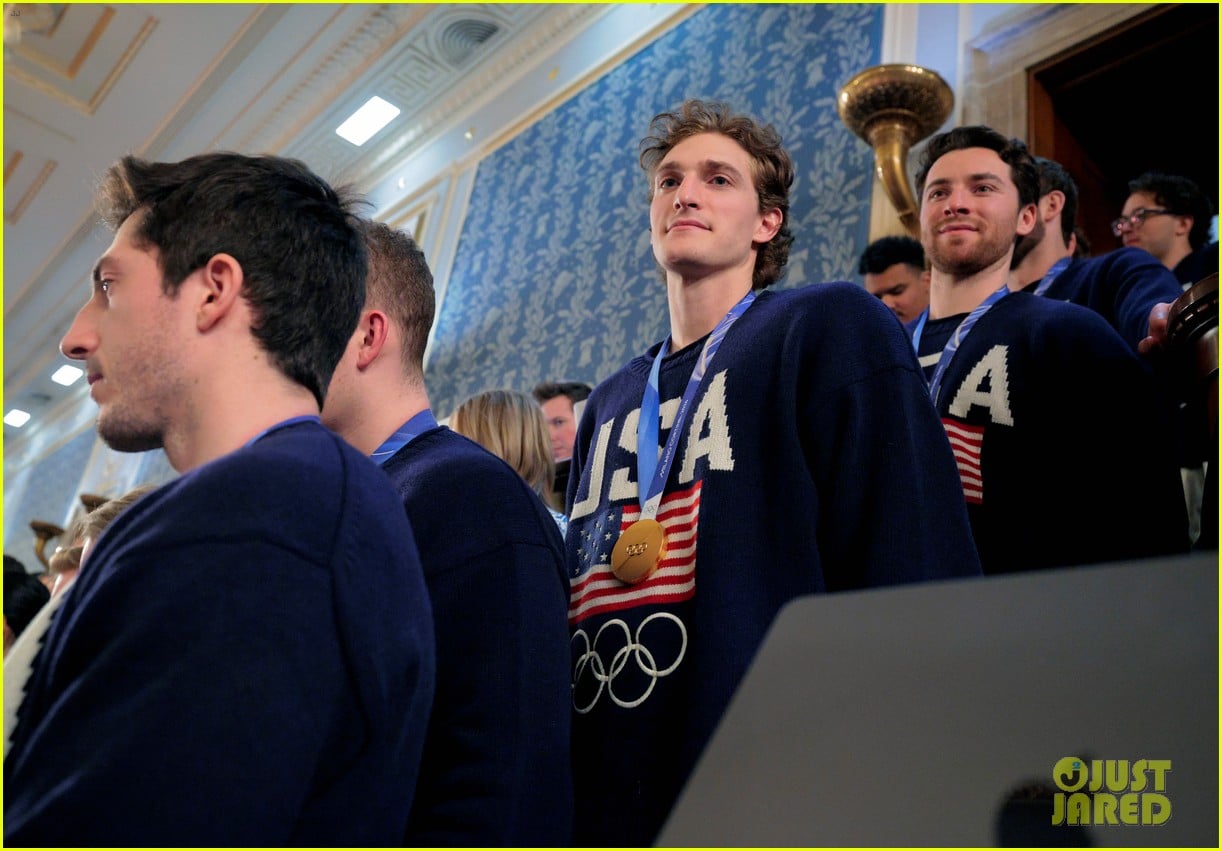 donald trump praises us mens hockey team at state of the union 165285844