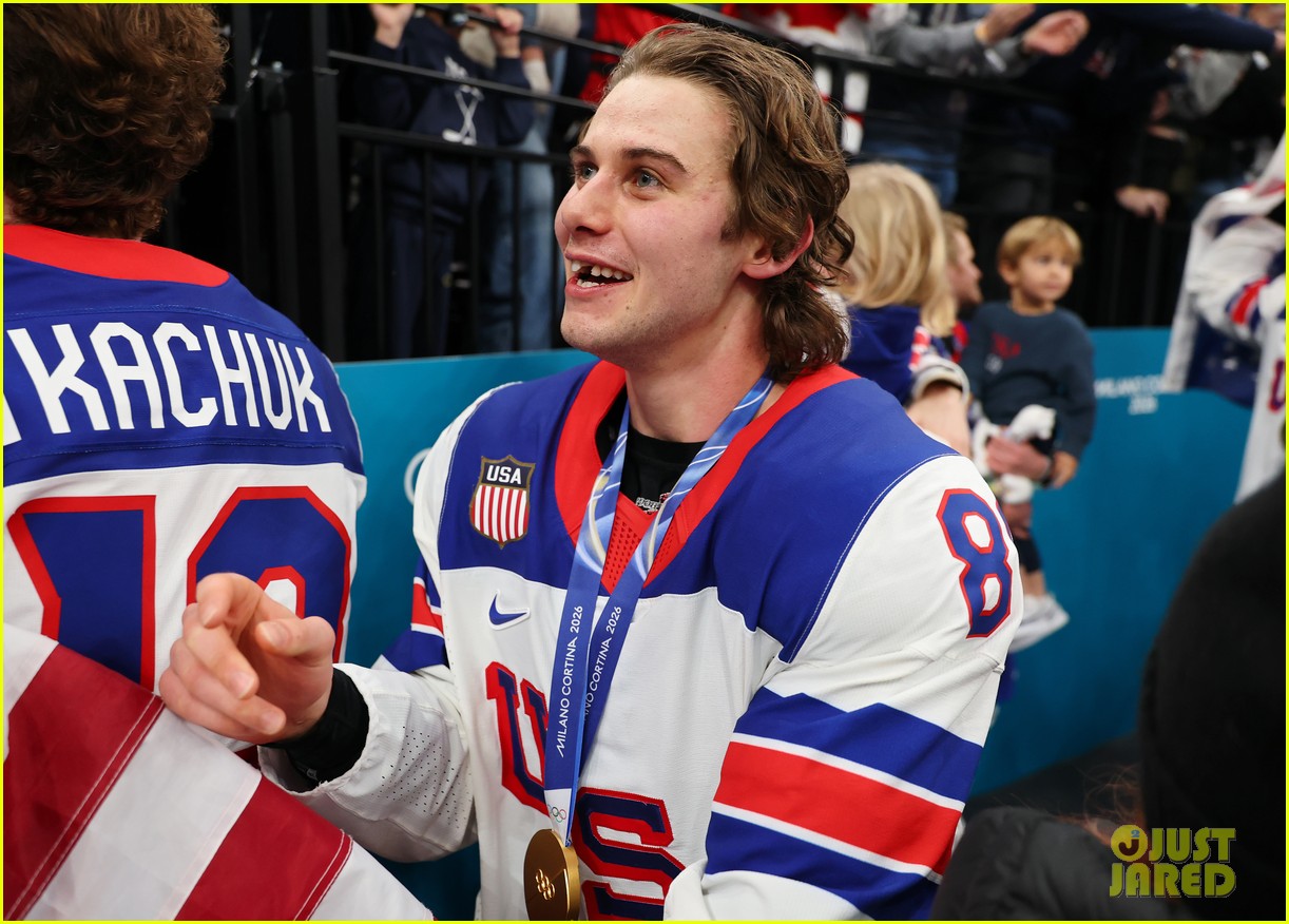 jack hughes teeth olympics 2026 win 025284549