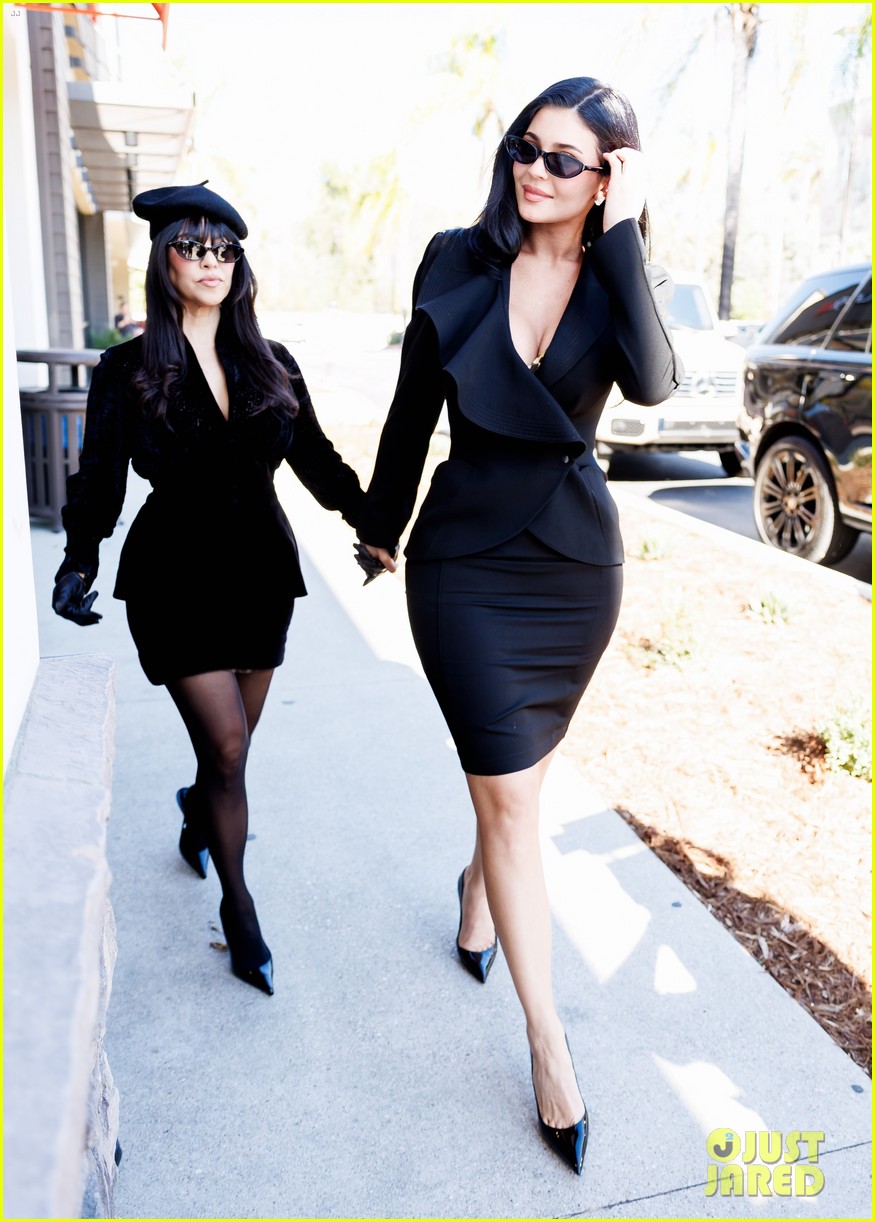 kylie jenner kourtney kardashian lemme launch event 015276461