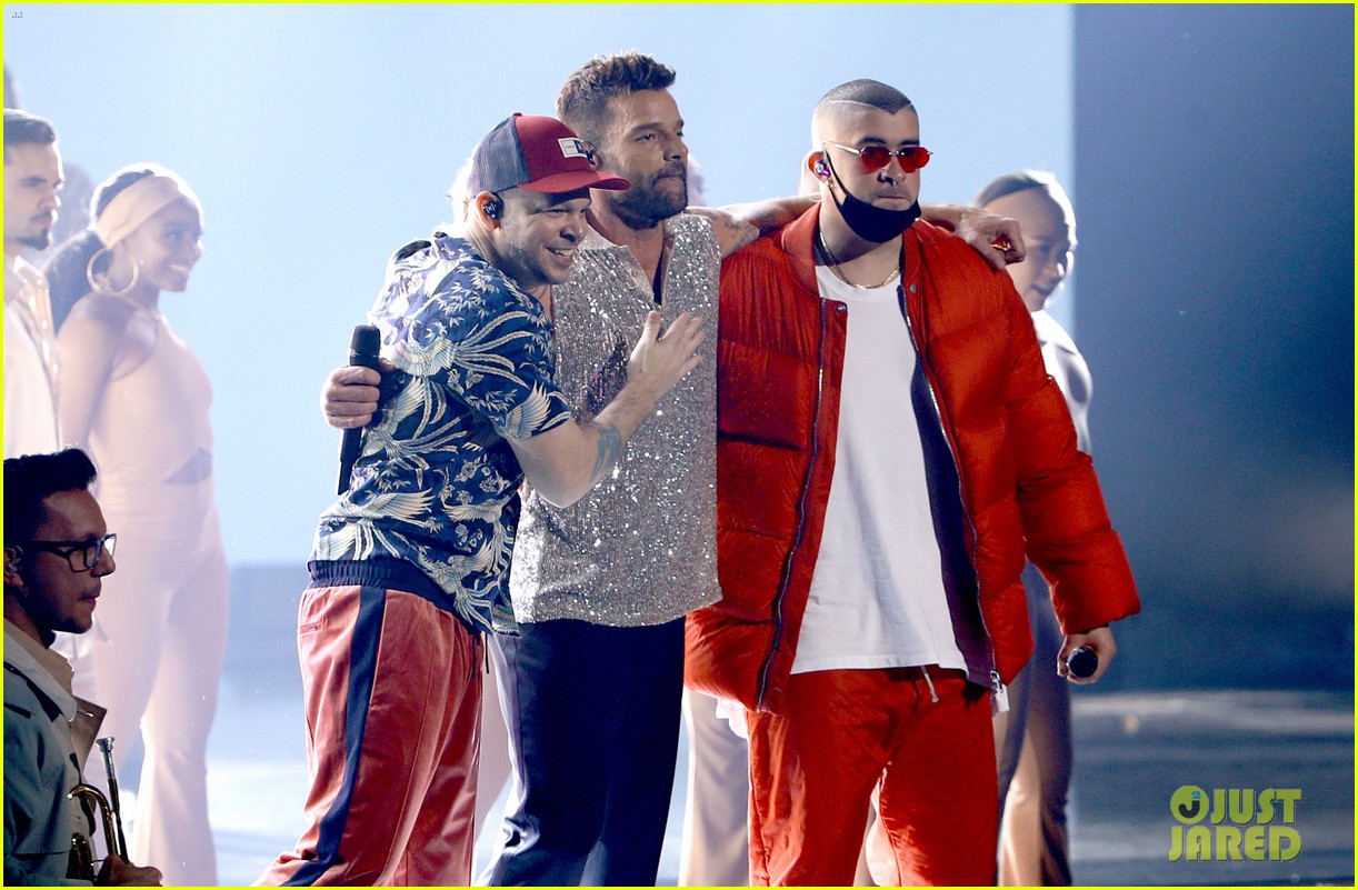 Ricky Martin Writes Letter To Bad Bunny Ahead Of Super Bowl 2026 Ricky Martin Bad Bunny 05