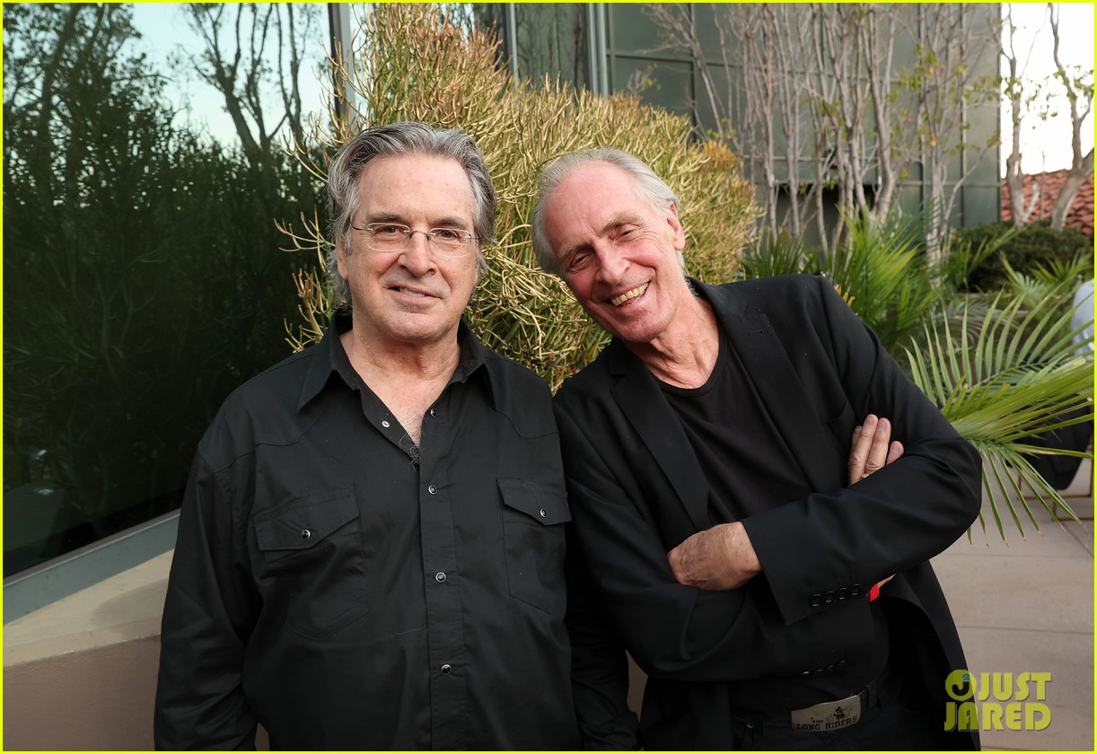 robert carradine 055285333