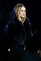 rosie huntington whiteley returns to runway for burberry with romeo beckham more 09