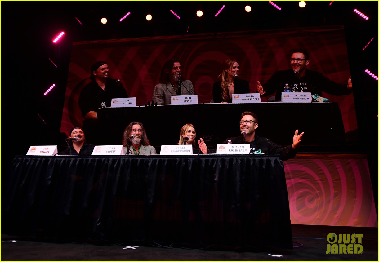 tom welling 025284755