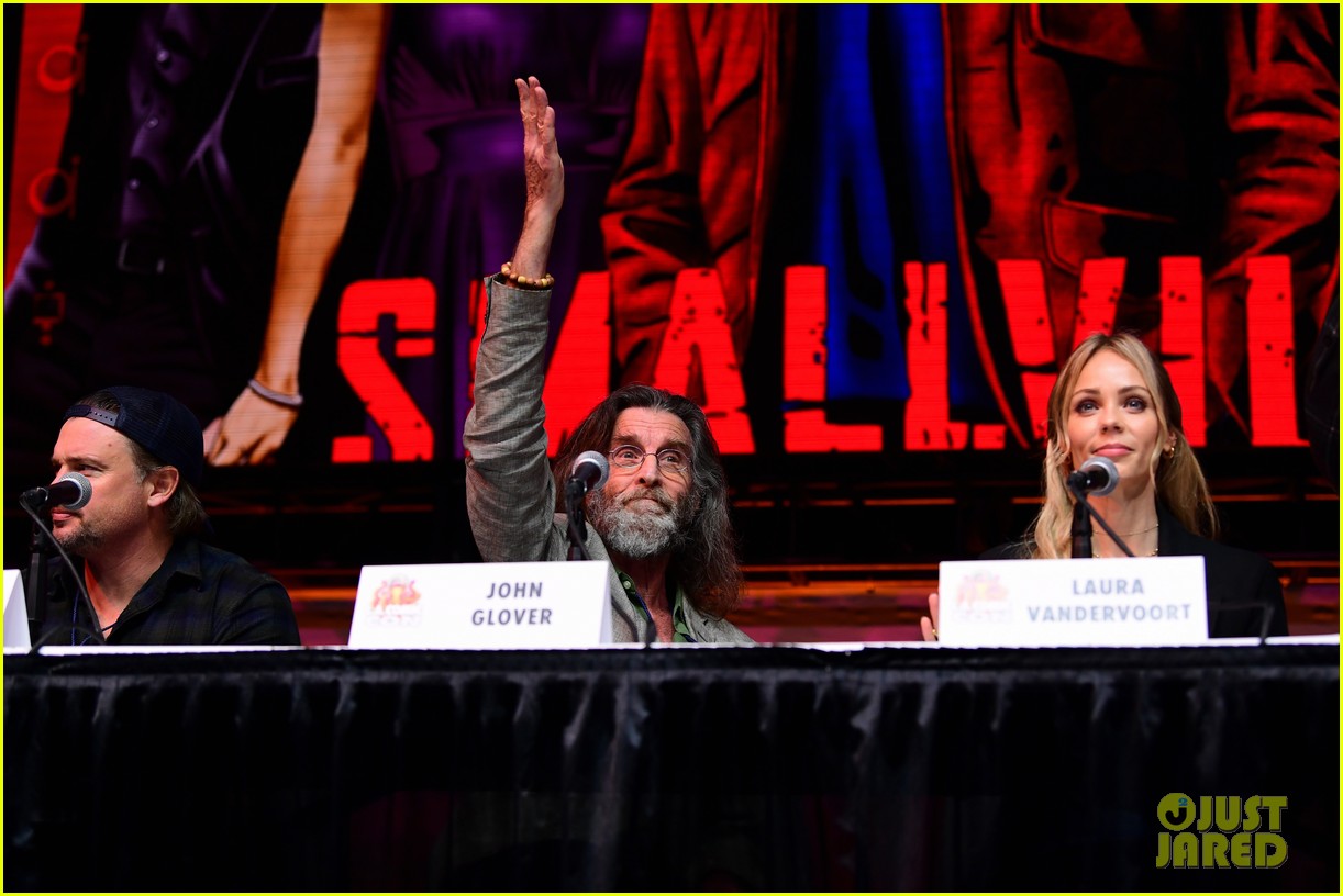 tom welling 035284756