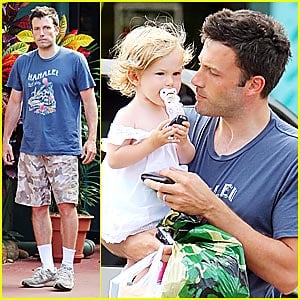 Violet Affleck: Daddy-and-Me Time!