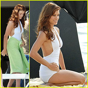 Kate Walsh is a Bathing Suit Bombshell