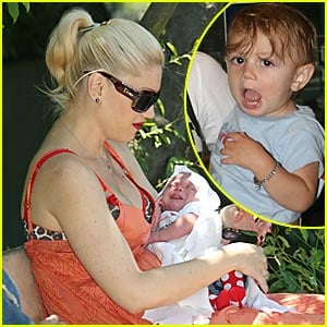 Gwen Stefani: I Love Breastfeeding