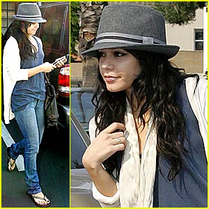 Vanessa Hudgens' Physical Therapy Visit