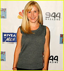 Angela Kinsey is Pregnant!!!!!!