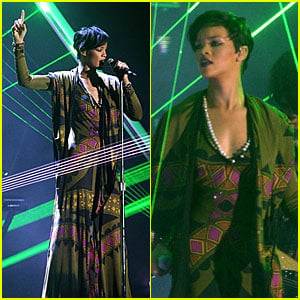 Rihanna's Brit Awards Performance Video
