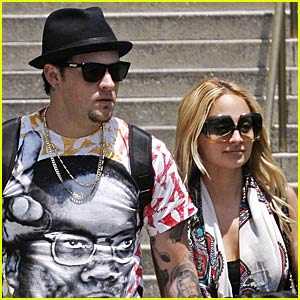 Nicole Richie and Joel Madden Meet at the Museum